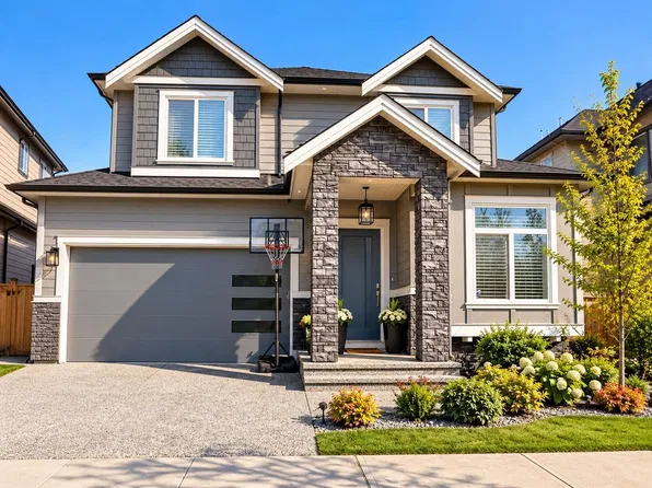 14271 61b Ave, Surrey, BC V3X 0K5