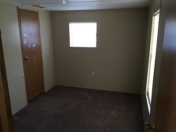3rd image of 10221 117th Ct