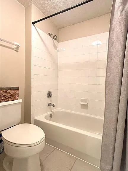 10000 SW 52nd Ave #7 — Photo 14