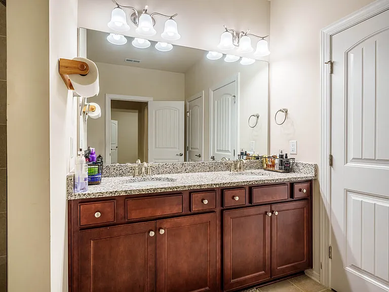 226 Daymire Glen Ln — Photo 26