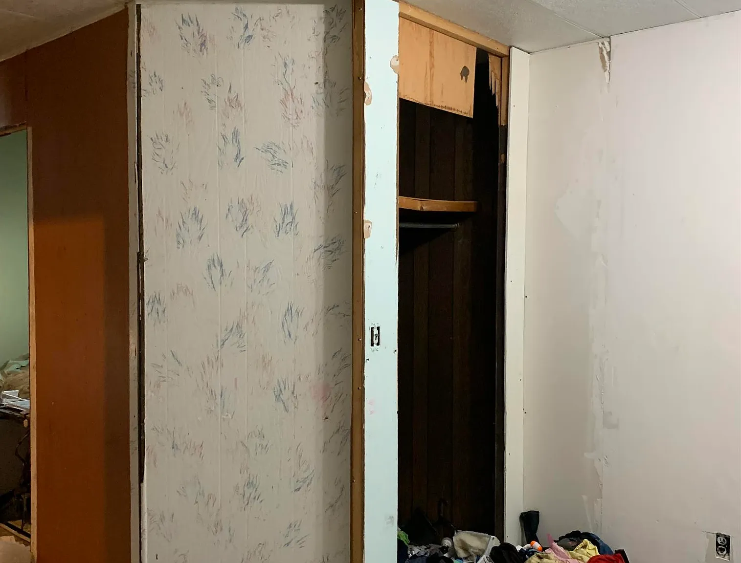 2 bed, 1.5 bath, $520 — Photo 3