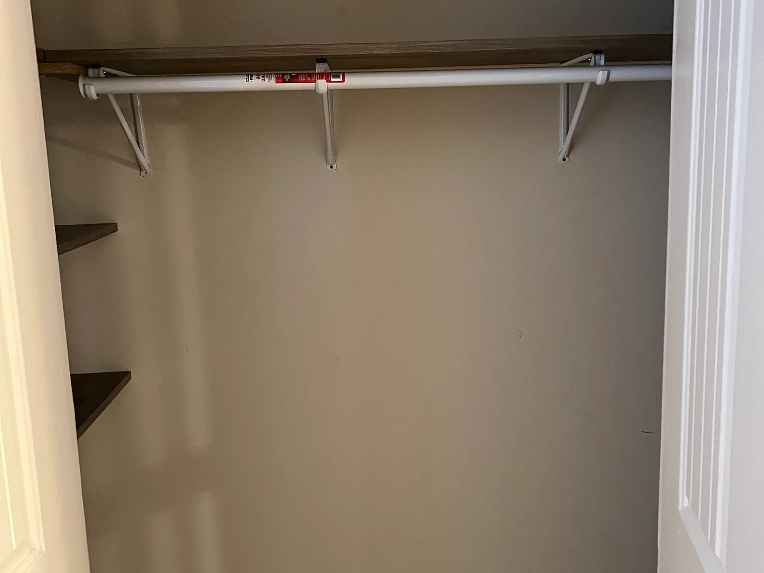 Twelve Oak Apartments — Photo 4