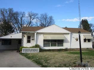 2 Oriole Ct, Springfield, IL 62702