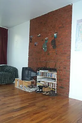 Rented by Tower Brokerage | media 23