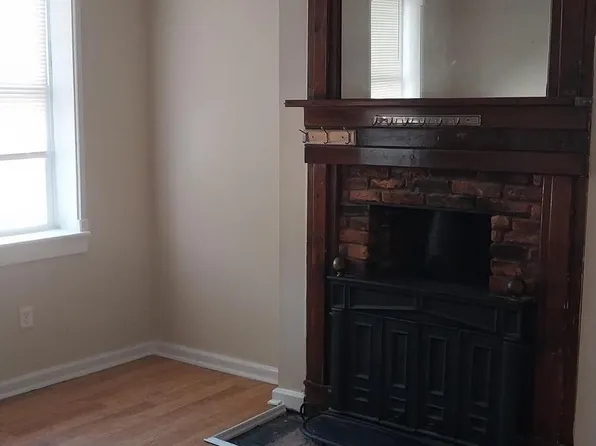 1813 E Pratt St APT 2, Baltimore, MD 21231