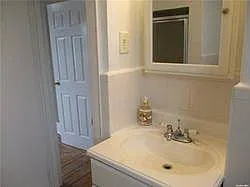 127 Gordon Rd — Photo 3