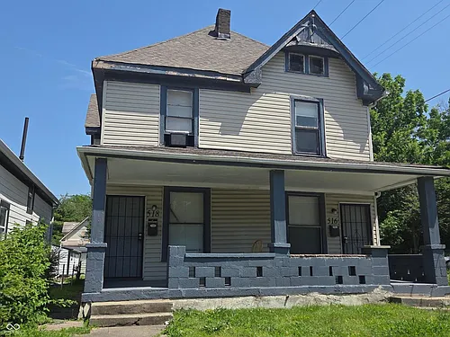 516 W 28th St Photo 1