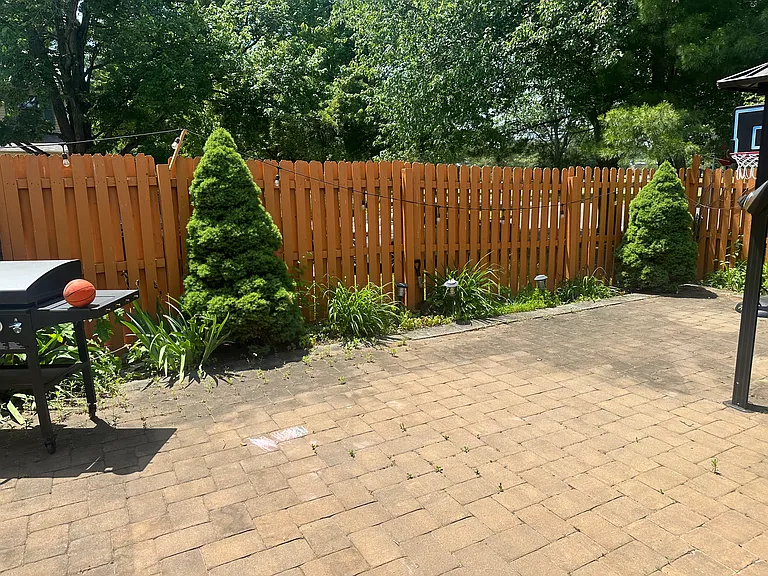 1 Walton Ct — Photo 26