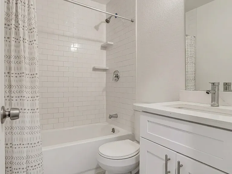 482 W 80th Ave — Photo 14