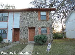 132 Gunter Ln, Enterprise, AL 36330