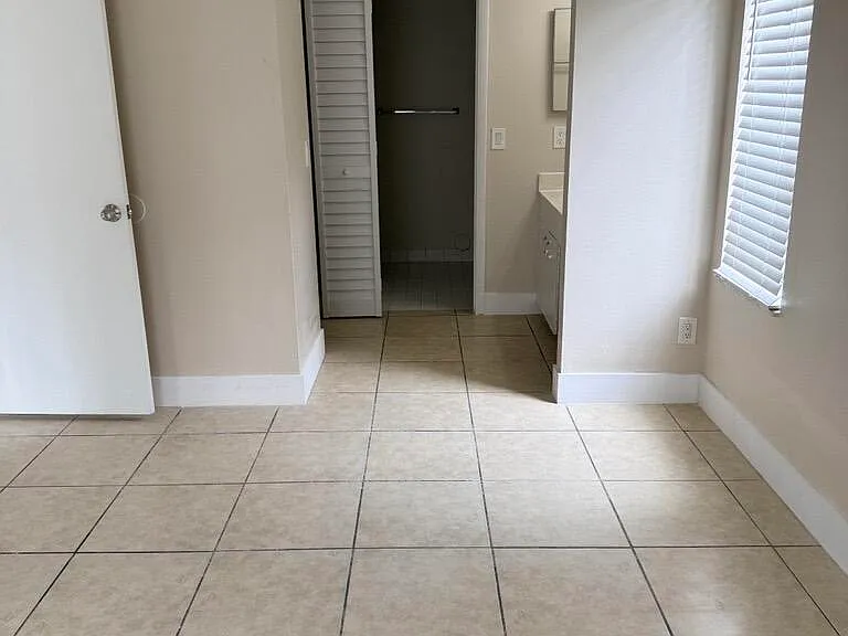 998 Coral Club Dr #998 — Photo 10