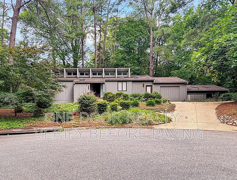609 Indian Springs Ct