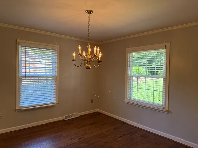 4 Wallingford Rd — Photo 6