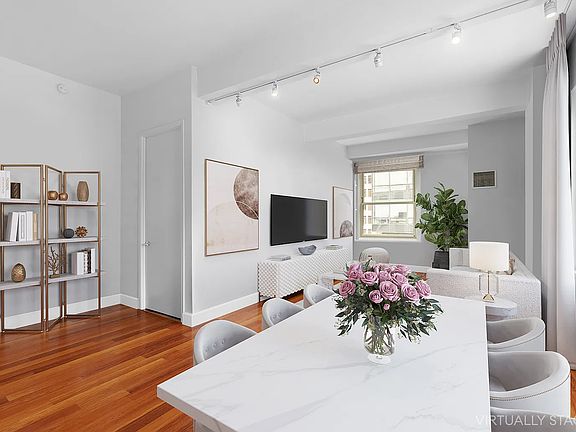 2nd image of 88 Greenwich St APT 1304
