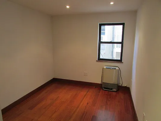 Rented by Westminster Management | media 27