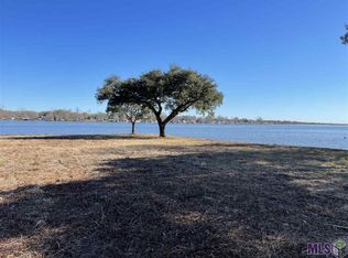 7732 False River Rd, Oscar, LA 70762