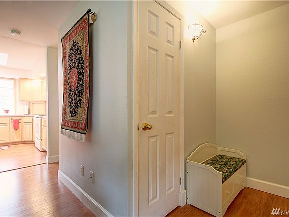 5th image of 565 NW Dory Dr