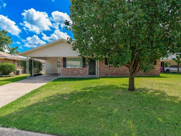 2121 Venus Dr, Bossier City, LA 71112
