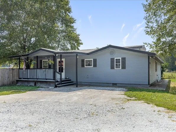 508 2nd Ave NE, Gravette, AR 72736