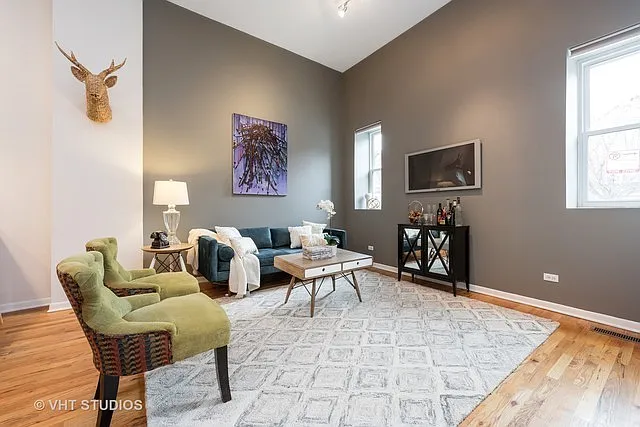 1517 N Paulina St #1F — Photo 8