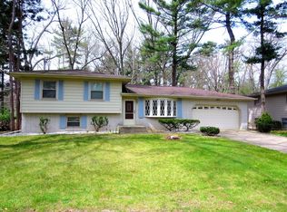 414 Laurel Dr, Trail Creek, IN
