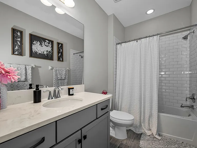 30179 Southwell Ln — Photo 15