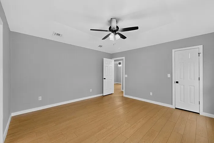 2200 Winona Dr — Photo 22