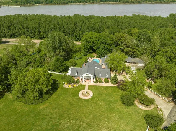 8464 Boverie Dr, Sainte Genevieve, MO 63670