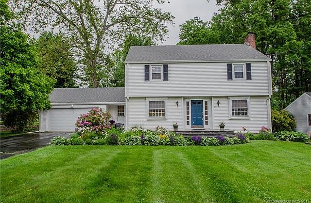 Classic Colonial home in a ...