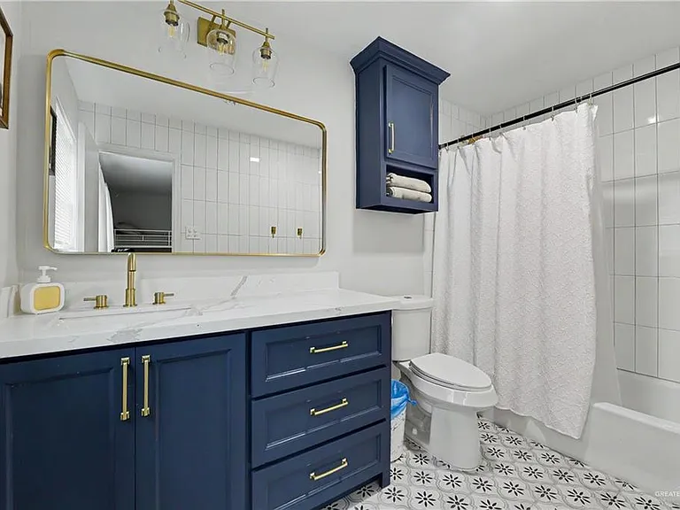 1313 Z Ave #Y — Photo 11