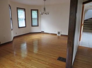 4 Hollis Park #2, Cambridge, MA 02140
