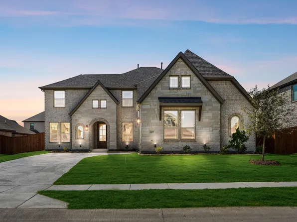 1027 Emerald Trace Dr, Justin, TX 76247