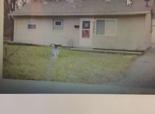 180 W 158th St, Harvey, IL 60426