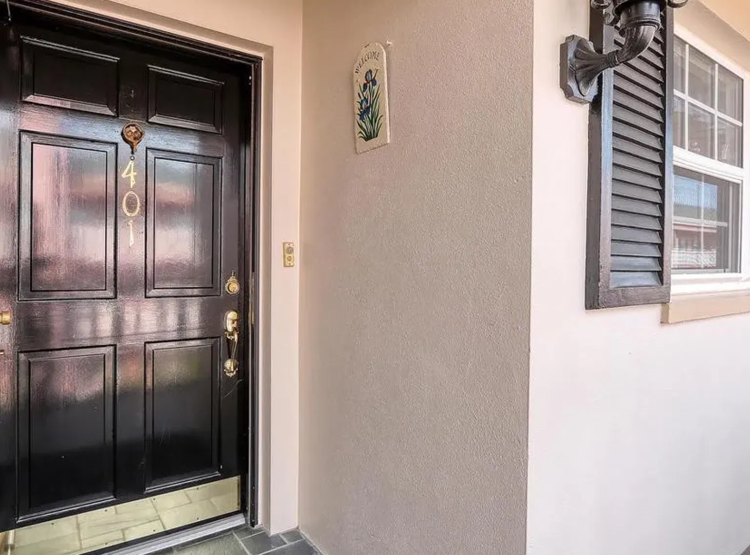 3 bed, 1980 sqft, $3,600 — Photo 2
