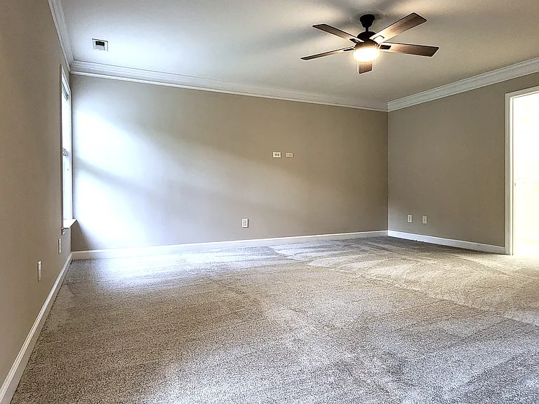 411 Five Pine Ct — Photo 13