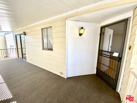4th image of 15468 Celtic St #69