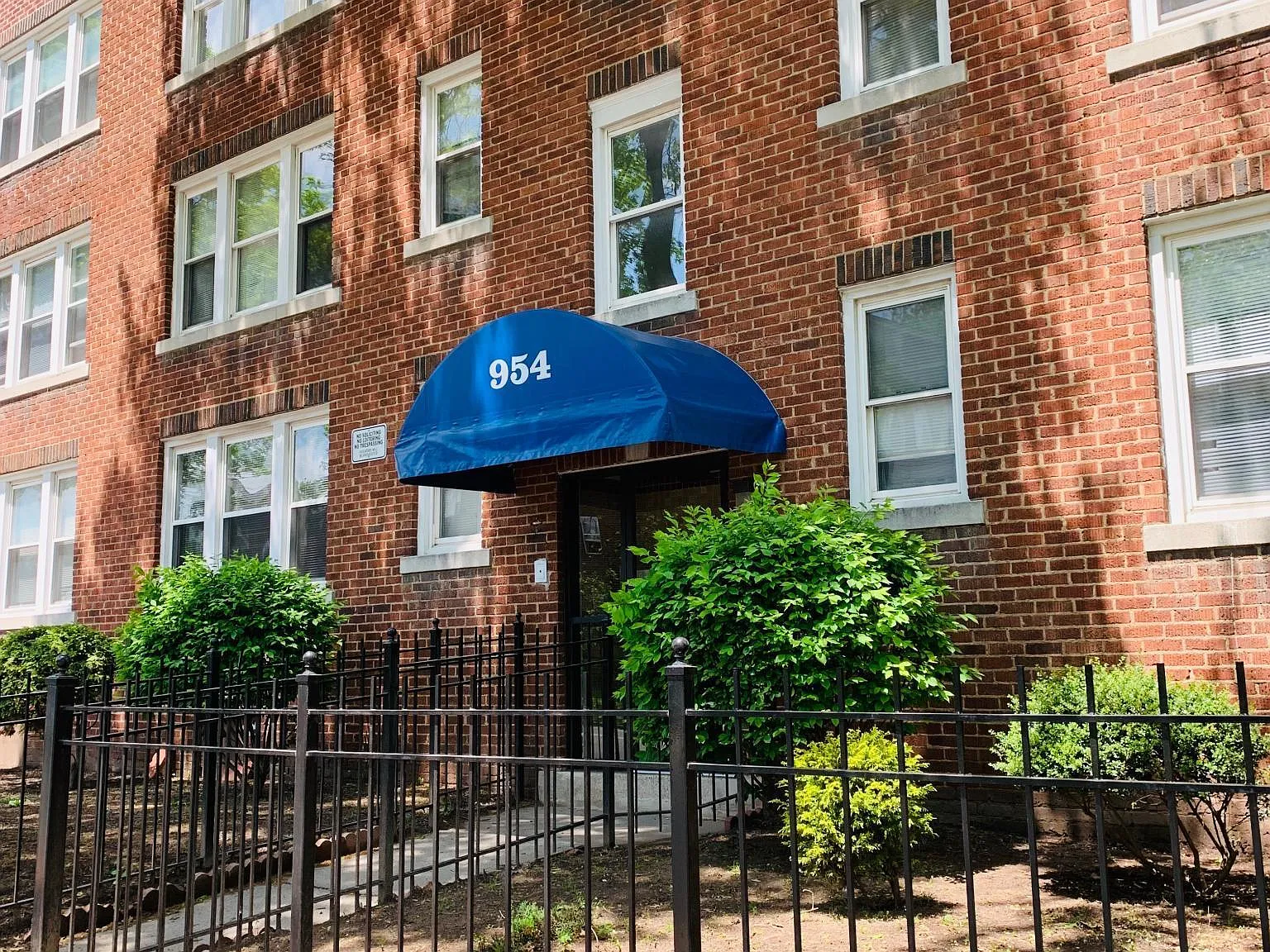 1 bed, 1.0 bath, 500 sqft, $1,250 — Photo 1