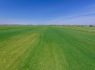 8871 Oregon Road, cutchogue, NY 11935