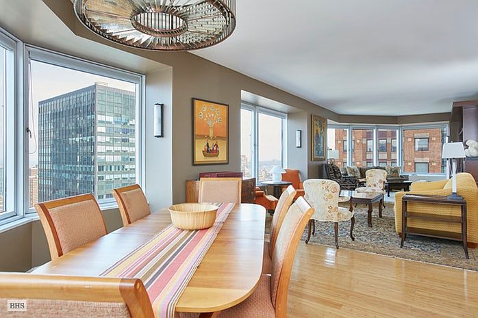 1st image of 150-156 W 56th St APT 5004