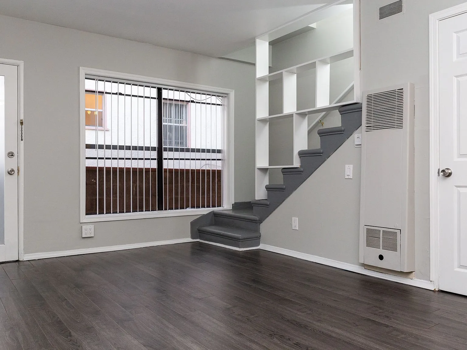 Townhome style apartments in up-and-coming Virgil Village with parking! — Photo 1