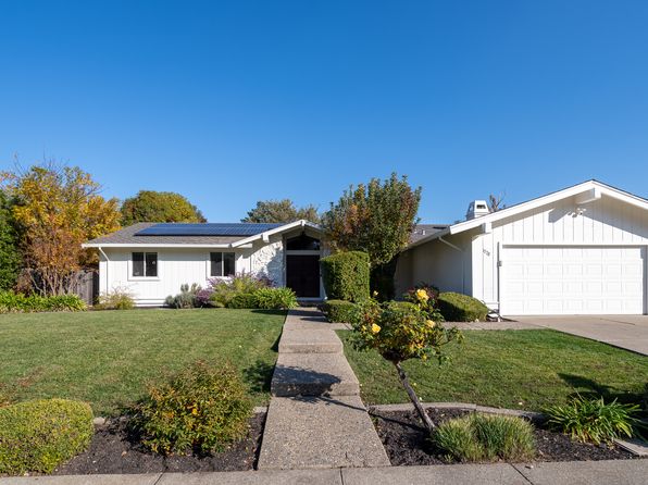 1778 La Playa Dr