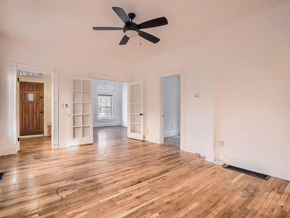 2120 W 28th Ave