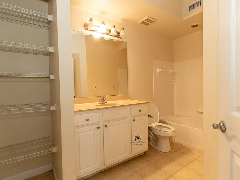 10075 Gate Pkwy N #2202 — Photo 17