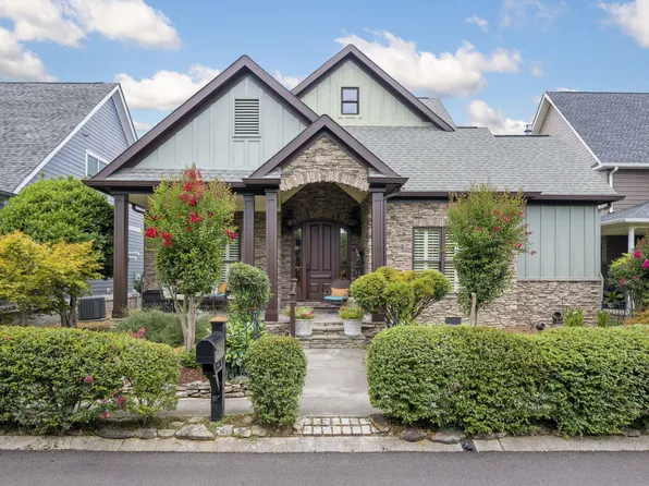 8471 Miss Tiffany Way, Ooltewah, TN 37363