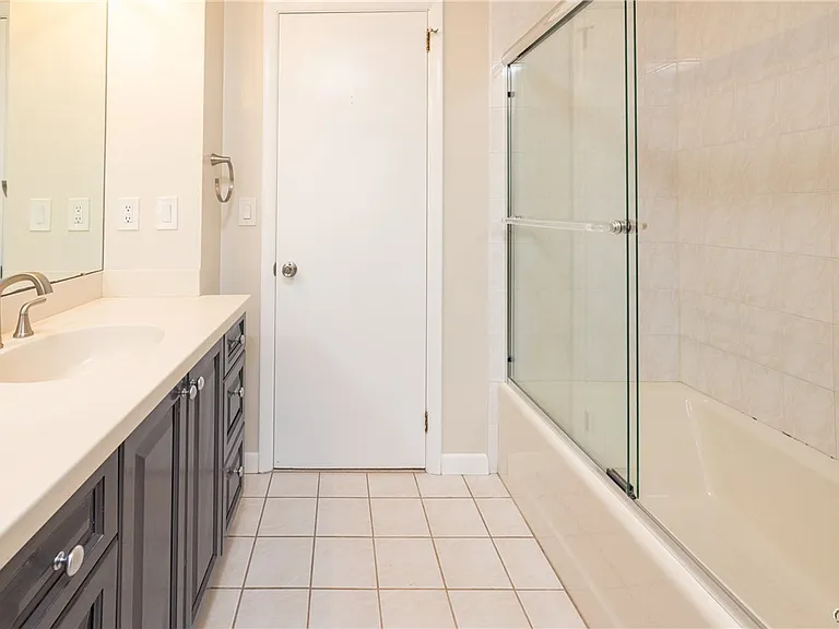 35 Lakeview Cir — Photo 11