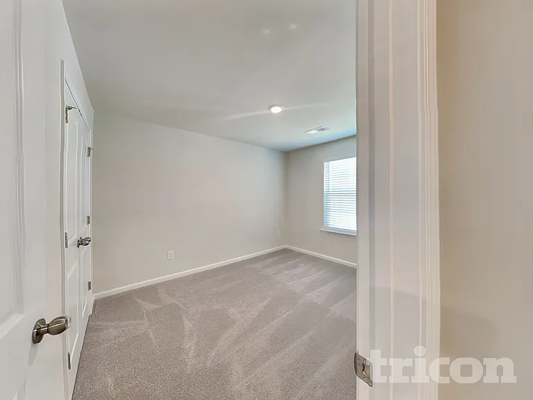 108 Fennec Dr — Photo 10