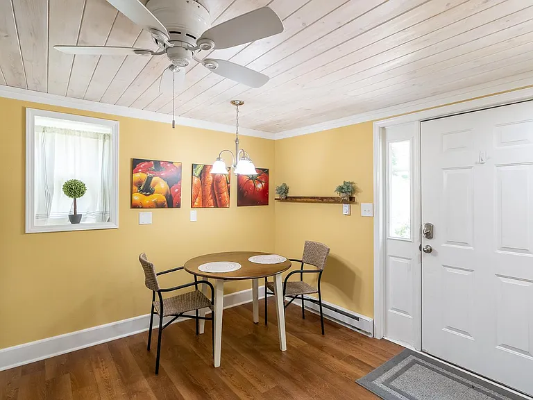71 Linden Ave #4 — Photo 6