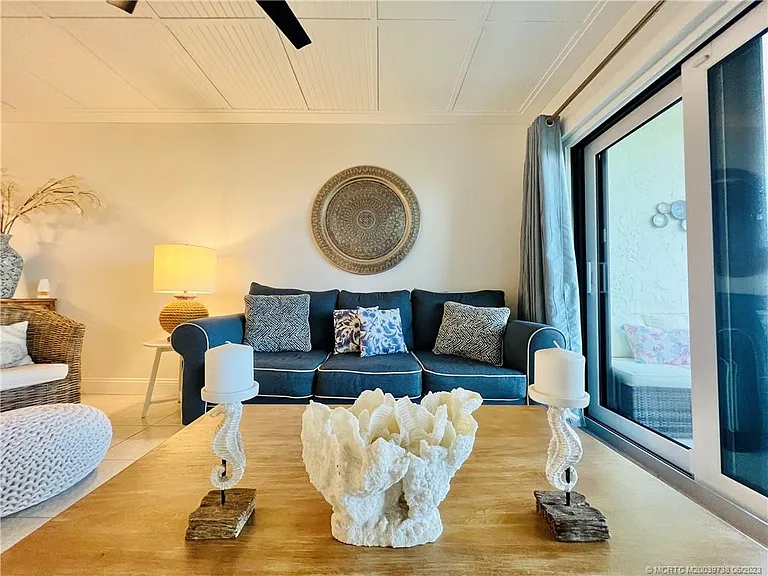 9490 S Ocean Dr #213 — Photo 19