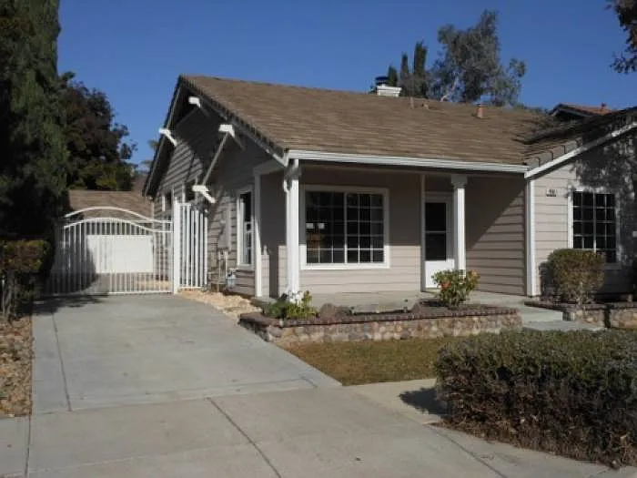 4661 Nunn St photo 1