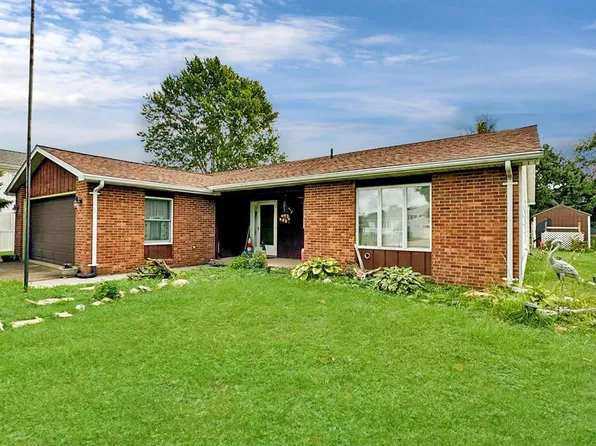 412 Birchwood Dr, Sandusky, OH 44870